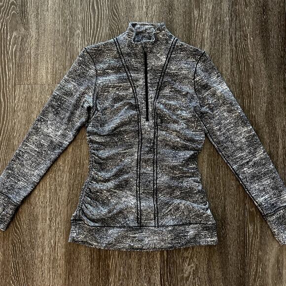 Lululemon Athletica Cypress Kiss 1/2‎ Zip Rush Jacquard Black White Size 8 Top - Picture 15 of 16